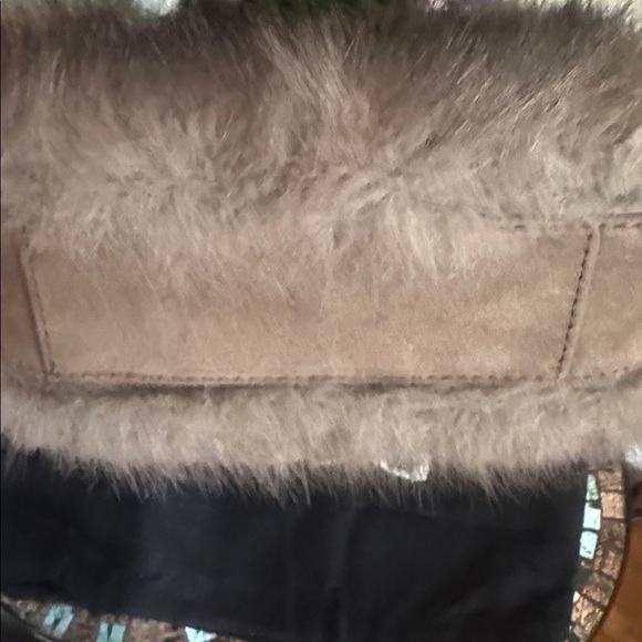 Kurt Geiger London Mini Bond Faux Fur Shoulder Bag - Picture 12 of 17